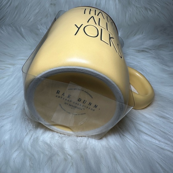 Rae Dunn Yellow That’s All Yolks Mug with Wooden Lid/Coaster - Picture 3 of 4